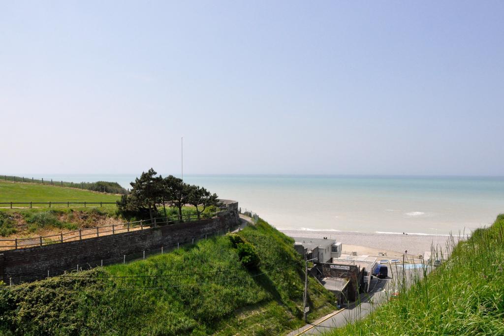 Hostellerie Et Spa De La Vieille Ferme Criel-sur-Mer Esterno foto