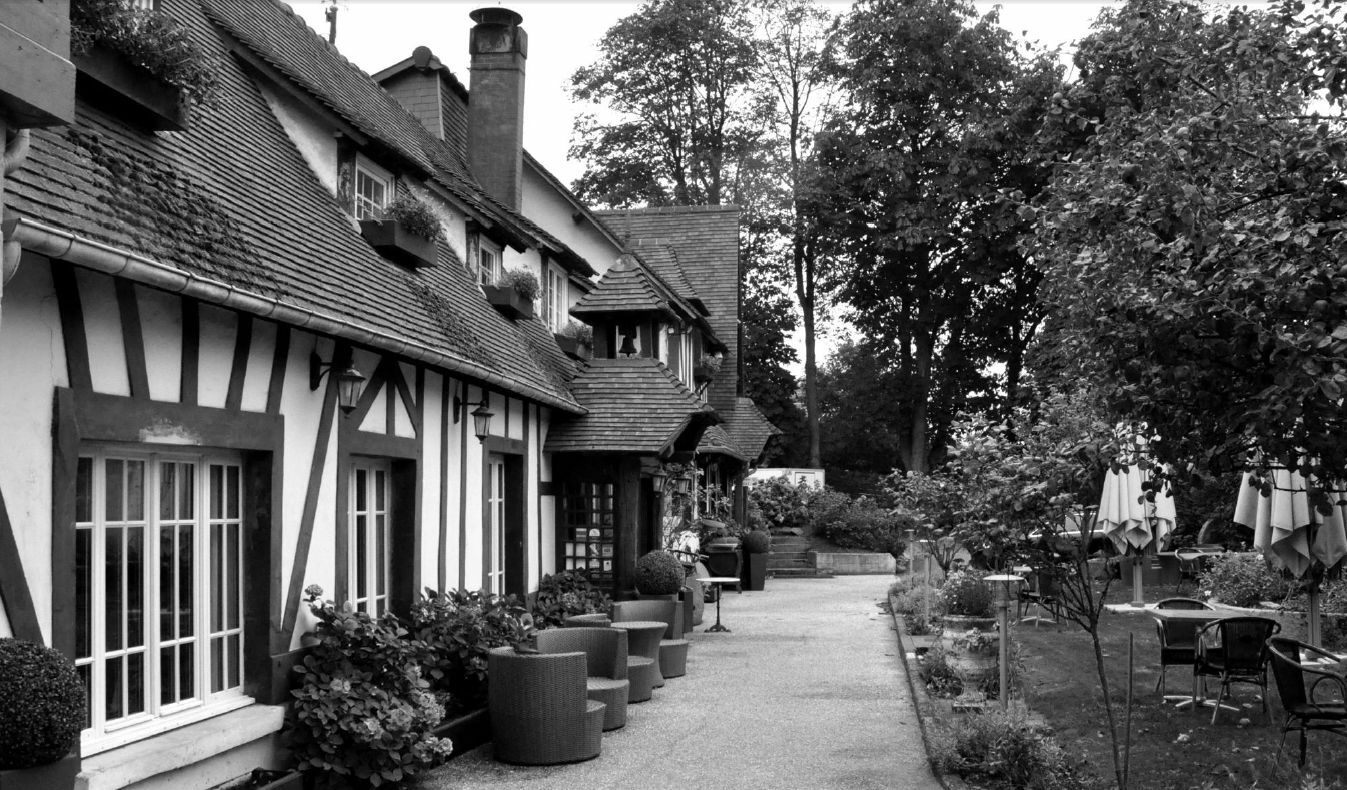 Hostellerie Et Spa De La Vieille Ferme Criel-sur-Mer Esterno foto